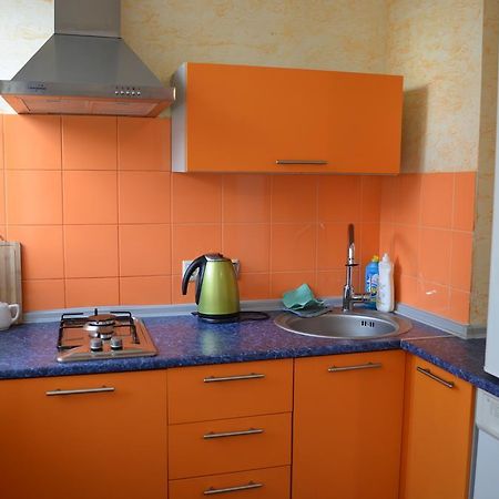 Apartment Laboratorniy Per. 26 كييف المظهر الخارجي الصورة